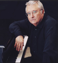 Book Randy Newman for your next corporate event, function, or private party.