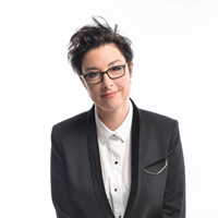 Book Sue Perkins for your next corporate event, function, or private party.