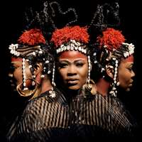 Book Thandiswa Mazwai for your next corporate event, function, or private party.