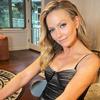 Book Becki Newton for your next event.